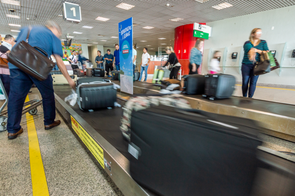 Fluxo De Passageiros No Aeroporto Zumbi Dos Palmares Aumenta No